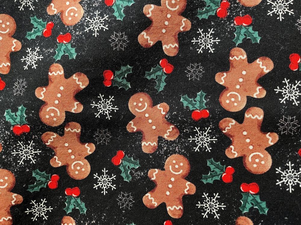 Gingerbread Men on Black Christmas Cotton Fabric 5/6 yd. | Destash